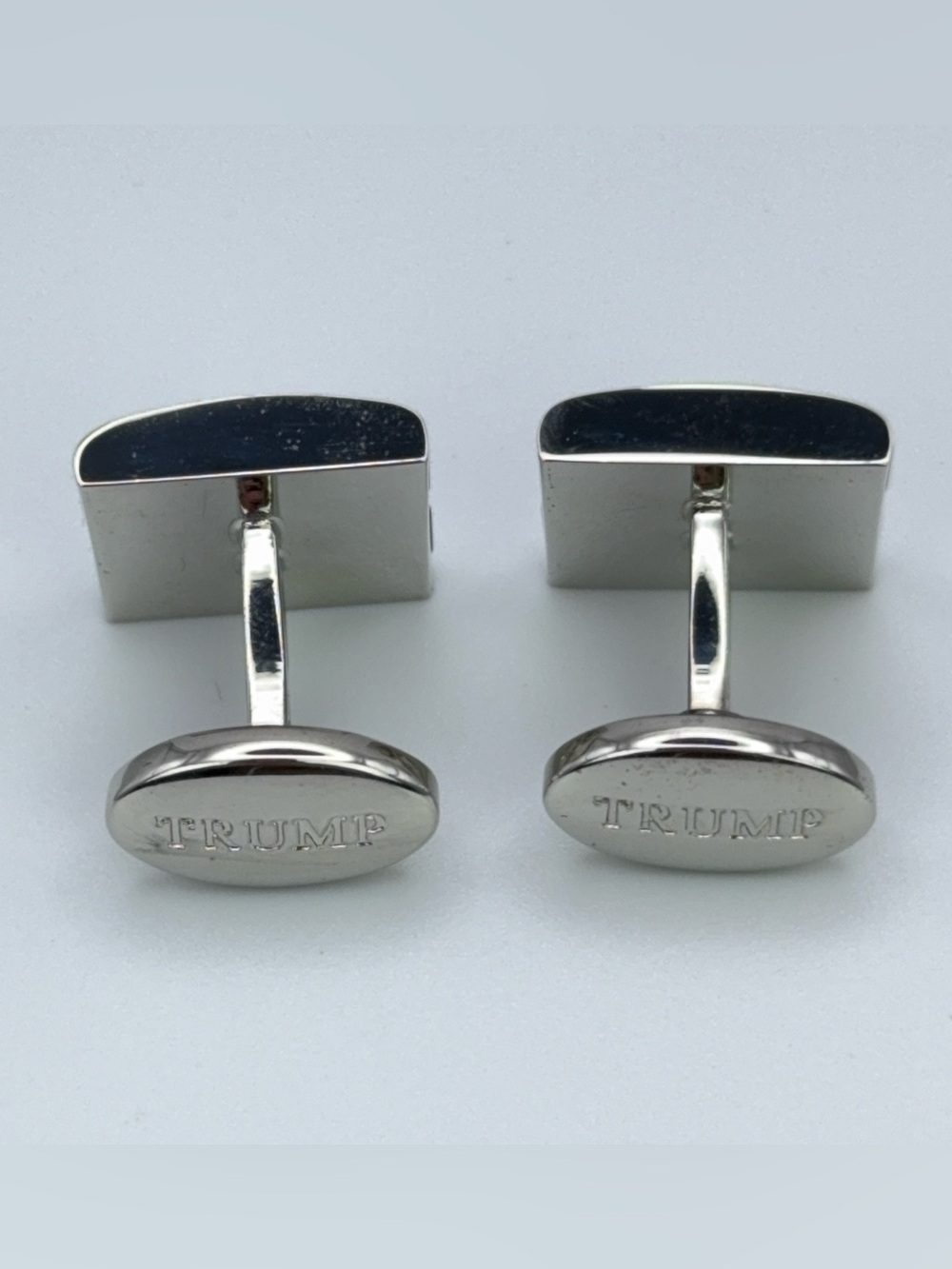 Donald Trump Signature Collection Gray Rectangular Inlay Silver-Tone Cufflinks - Picture 10 of 10